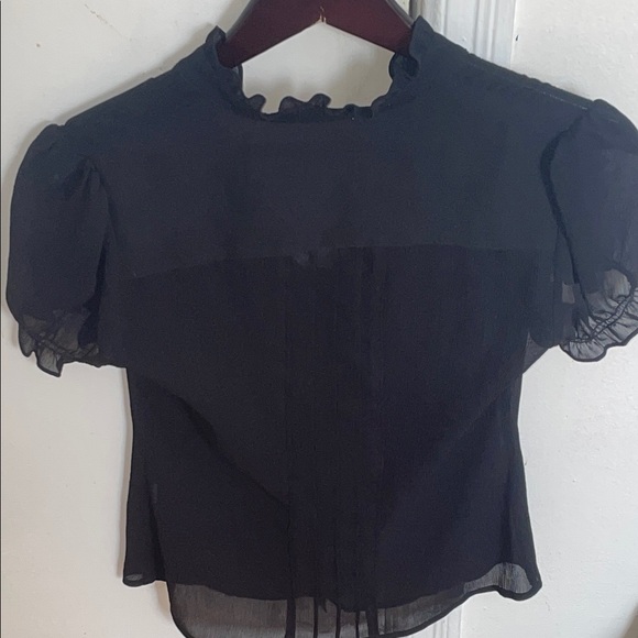 🪽Black Elegant Ruffle Blouse - Picture 4 of 4